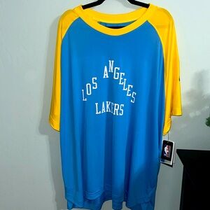 Los Angeles Lakers dri-fit short sleeve top Size 3Xl new with tags